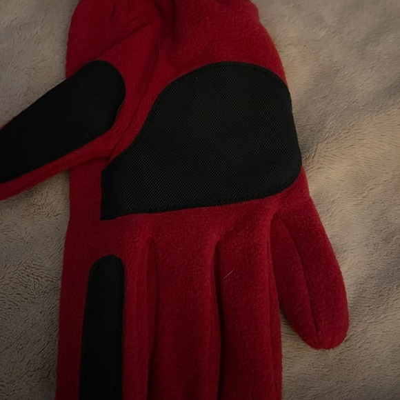 Lands' End Racing Red Thermacheck Gloves NEW Buy before the rush Size Large - Picture 3 of 3